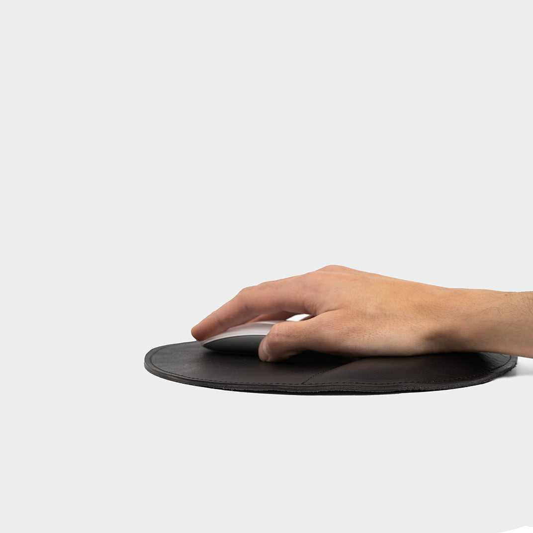 Full-Grain Leather Mouse Pad With Wrist Support